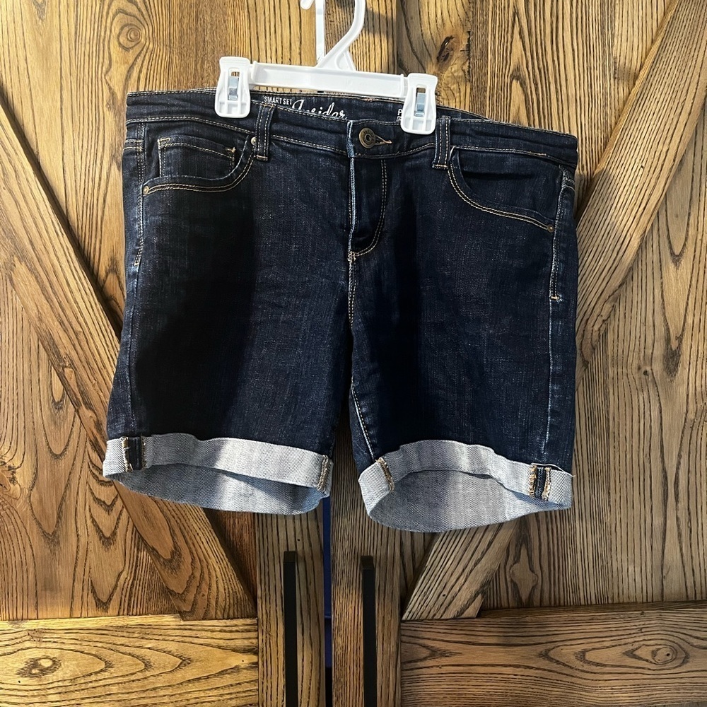 Smart set insiders shorts 10